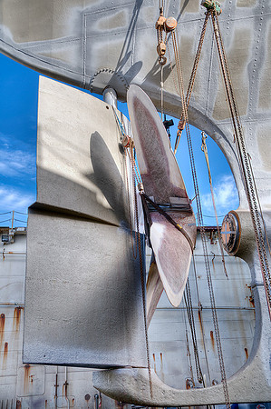 _DSC4821-Shaft-removed-from-propeller2-9
