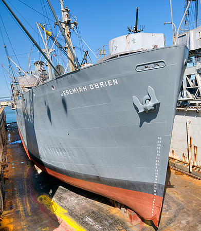 _DSC5765-Starboard-Bow-3-6-12