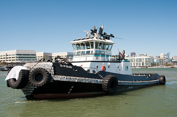 _DSC5981-Tug-1,-3-7-12